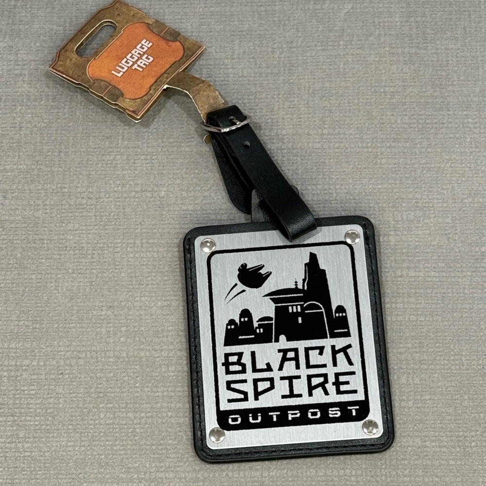 Disneyland parks  Star Wars Black spire outpost and Silver Luggage Tag